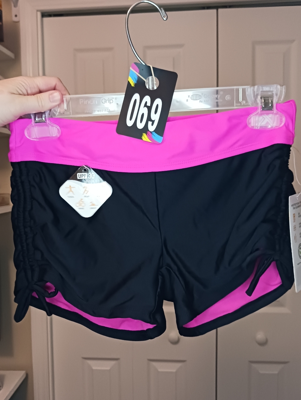 NWT Zeroxposur Pink/Black Ruched Boyleg Swim Shorts with liner Size XS